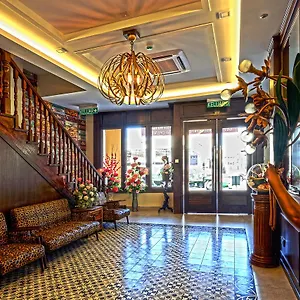 Islander By Lwe George Town